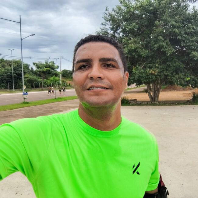 Emprego de babá em Porto Velho: Jonatan