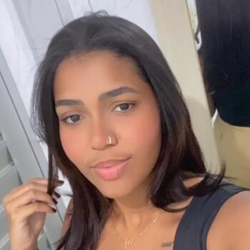 Babysitter in Salvador: Rafaela