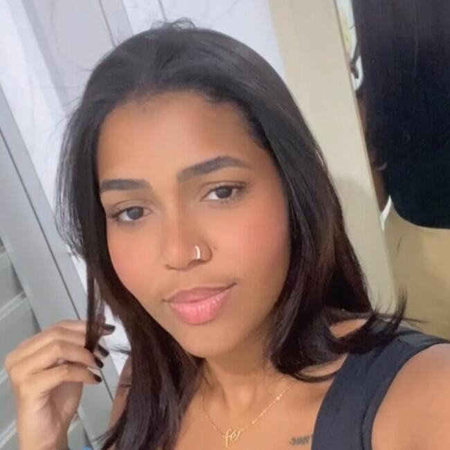 Babysitter in Salvador: Rafaela