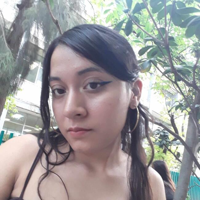 Babysitter in Miami: Alison Sophia