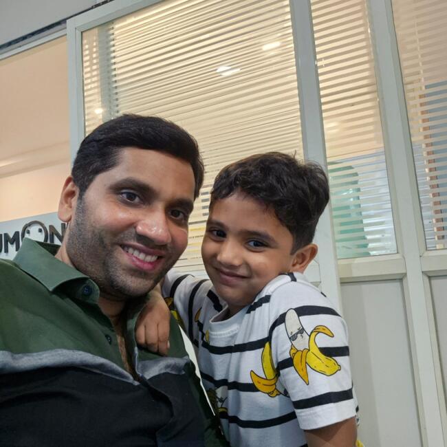 Rasapūdipalem में बेबीसिटिंग की नौकरी: Raj