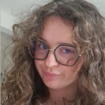 Babysitter in Amiens: Mary