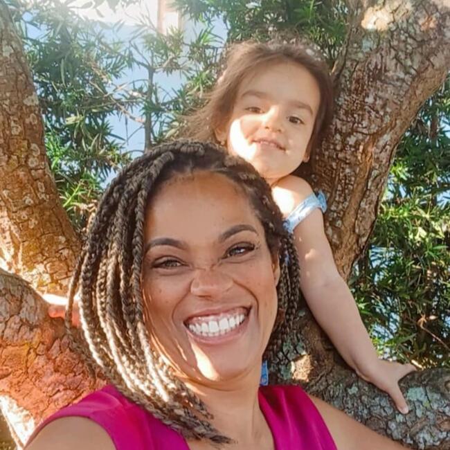 Babysitter in Camaçari: Marcia