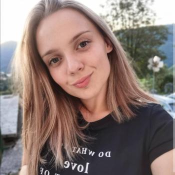 Babysitter in Kanal: Kaja