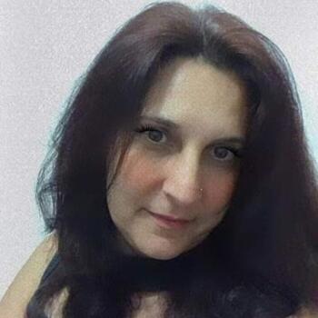 Babá em Brasília: Lúcia maria