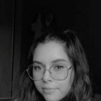 Babysitter in Villers-Semeuse: Théa