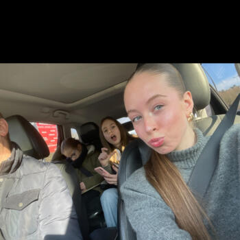 Babysitter in Rouen: Héloise