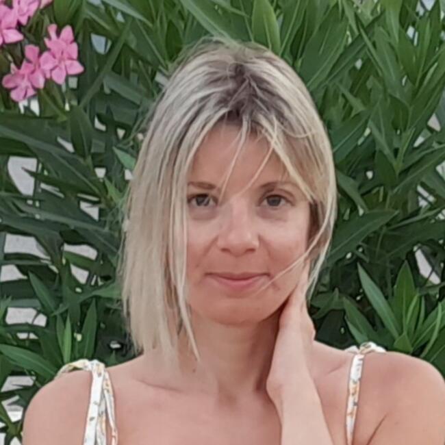 Babysitter in Kallithéa (Αττική): Anastasia