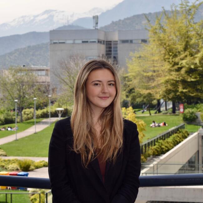 Niñera en Santiago de Chile: Emelie