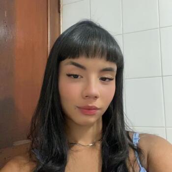 Babá em Maceió: Rebeka