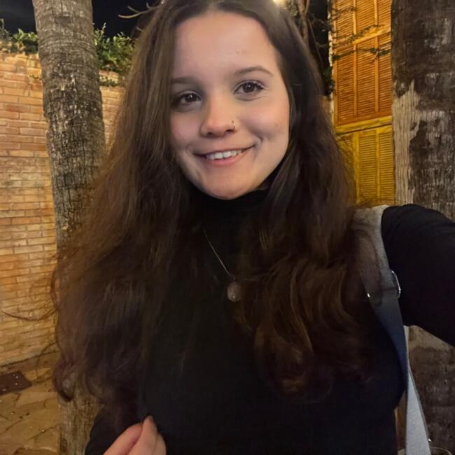 Babá em Campo Grande: Gabriela