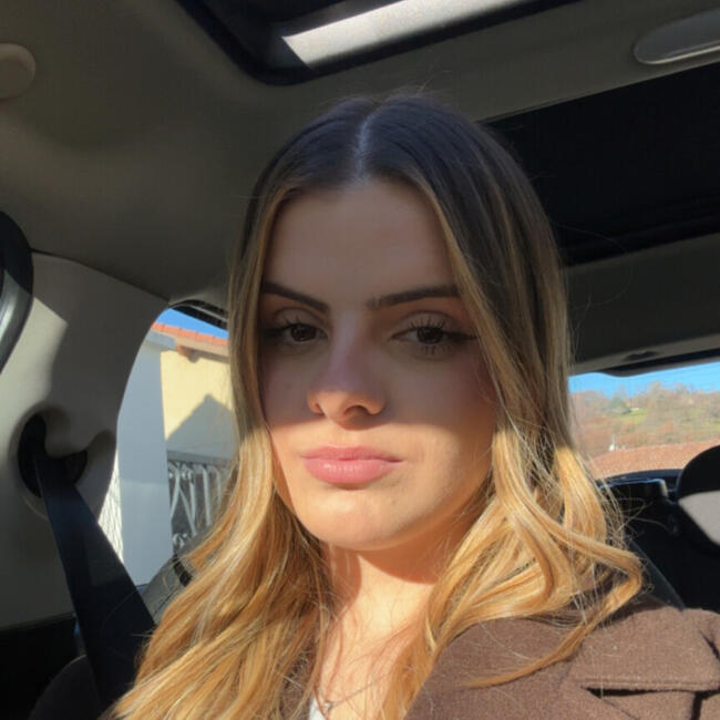 Babysitter in Pamiers: Clara
