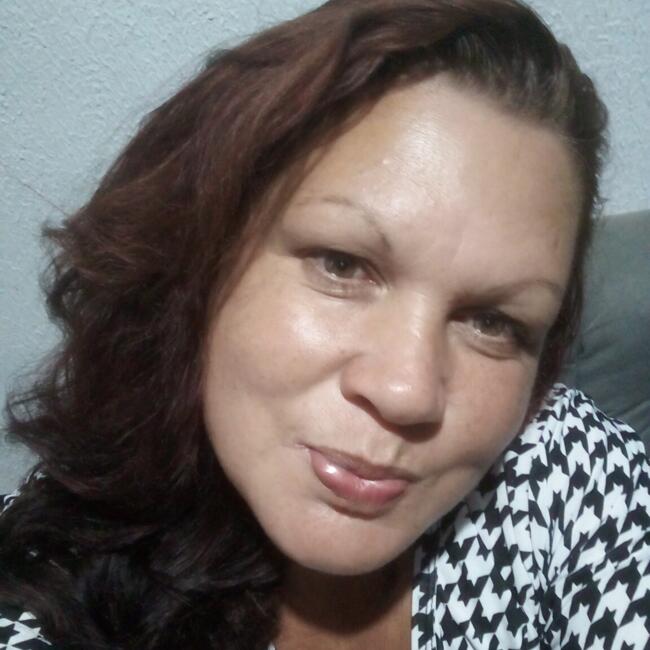 Babysitter in Ponta Grossa: Elizia