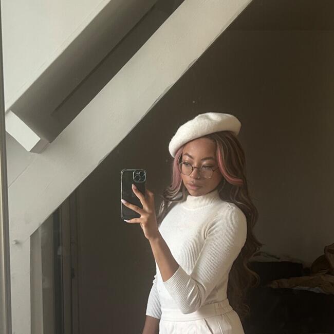 Babysitter in Neuilly-sur-Marne: KIM