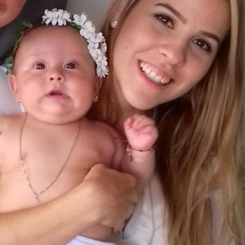 Babysitter Auckland: Laura