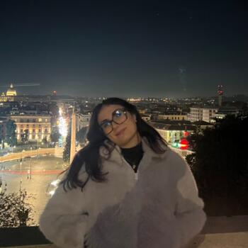 Babysitter in Monte Porzio Catone: Valentina
