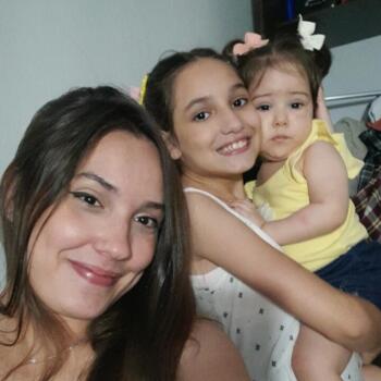 Babysitting job in São Paulo: babysitting job Nicole