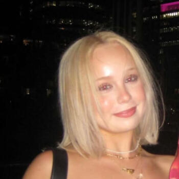 Babysitter in Sydney: Ada