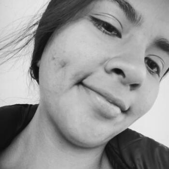 Babysitter in Ica: Ariana