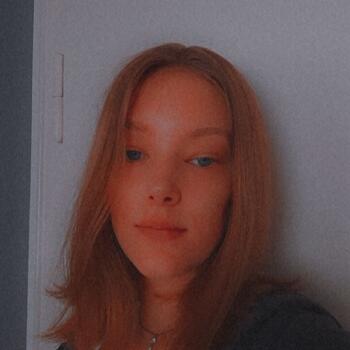 Babysitter in Rosche: Alison