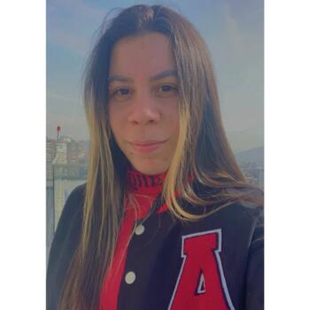 Babysitter Santiago: Gisele Nascimento