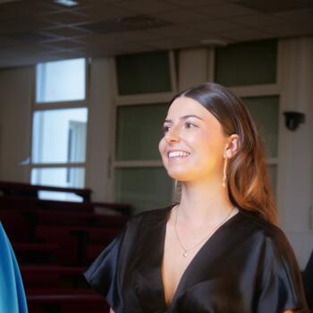 Babysitter in Bordeaux: Loli