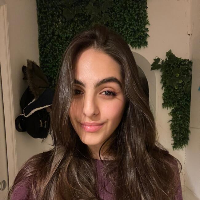 Babysitter in Palmela: Laura