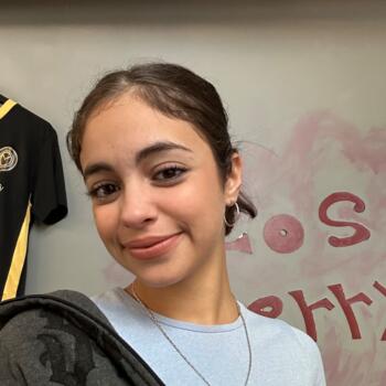 Babysitter in Ourense: Verónica