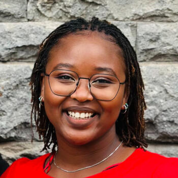 Babysitter Brasov: Kathy