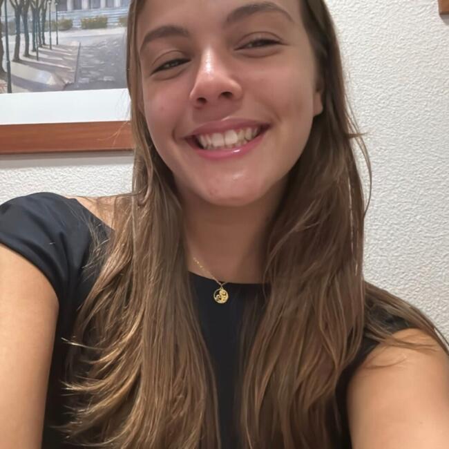 Babysitter in Mafra: Inaê