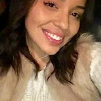 Babysitter Maia: Ana