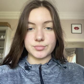 Babysitter in Hove: Hannah