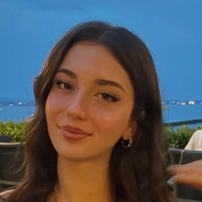 Babysitter in Bedero Valcuvia: Alessandra