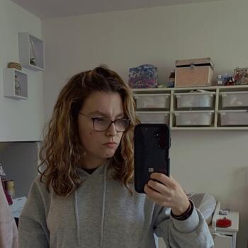 Babysitter στην περιοχή Chambéry: Emilie