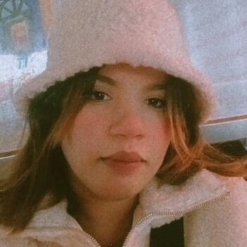 Babysitter in Pamplona: Mimi