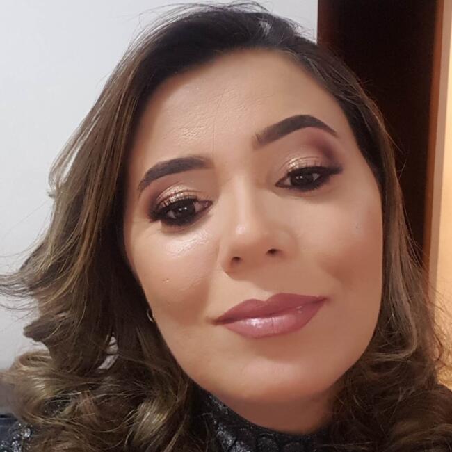 Babá em Ibirité: Renata