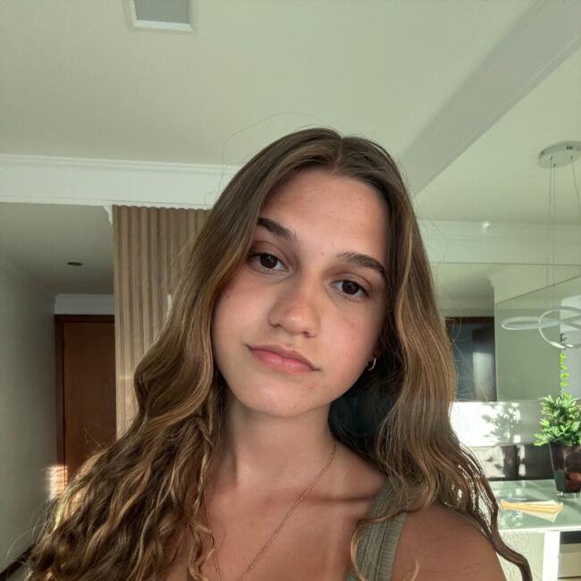 Babysitter in Hamilton: Maria