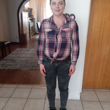 Nanny in Gilly: Anca