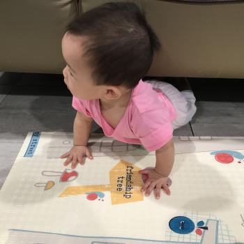 Babysitting job Singapore: babysitting job Lee Na