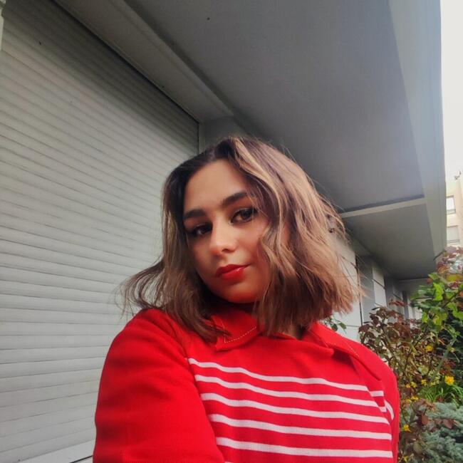 Babysitter in Ambilly: Marina