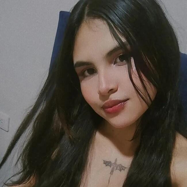 Babysitting job in Bogotá: Val