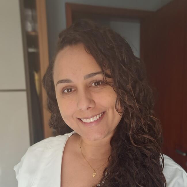 Emprego de babá em Cachoeiro de Itapemirim: Nathani
