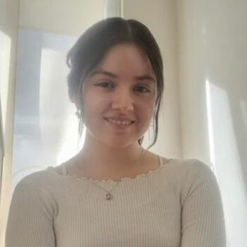 Baby-sitter in Padre Hurtado: Francisca