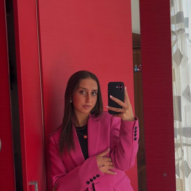 Babysitter in L’Aquila: Giada