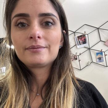 Lavoro per babysitter a Caltanissetta: lavoro per babysitter Erika