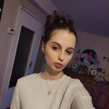 Nanny in Lourches: Gwendolina