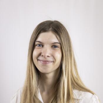 Babysitter in Sydney: Célia