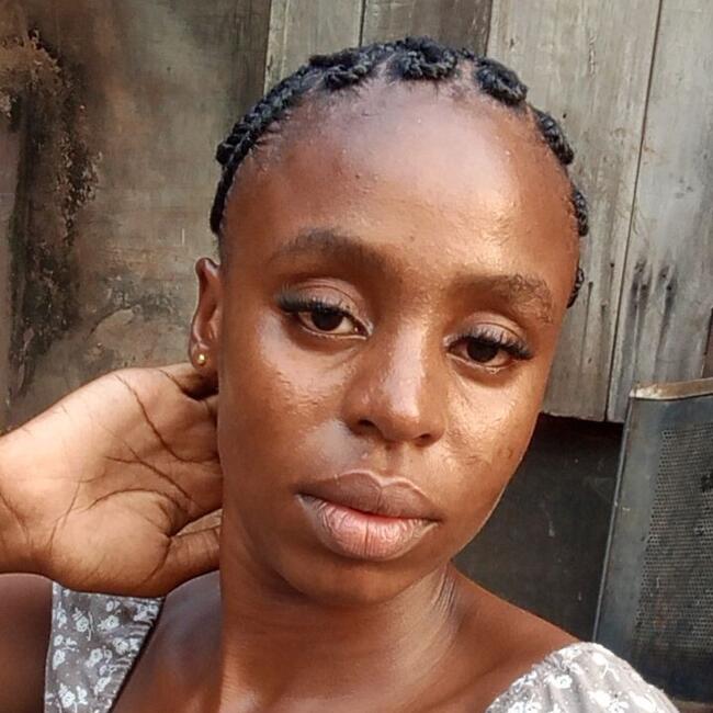 Babysitter in Agbor: AMADASUN