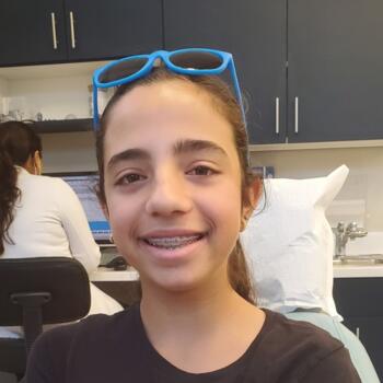 Babysitter in Glen Ellyn: Vanessa