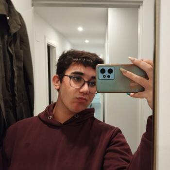 Canguro en Sevilla: Ismael